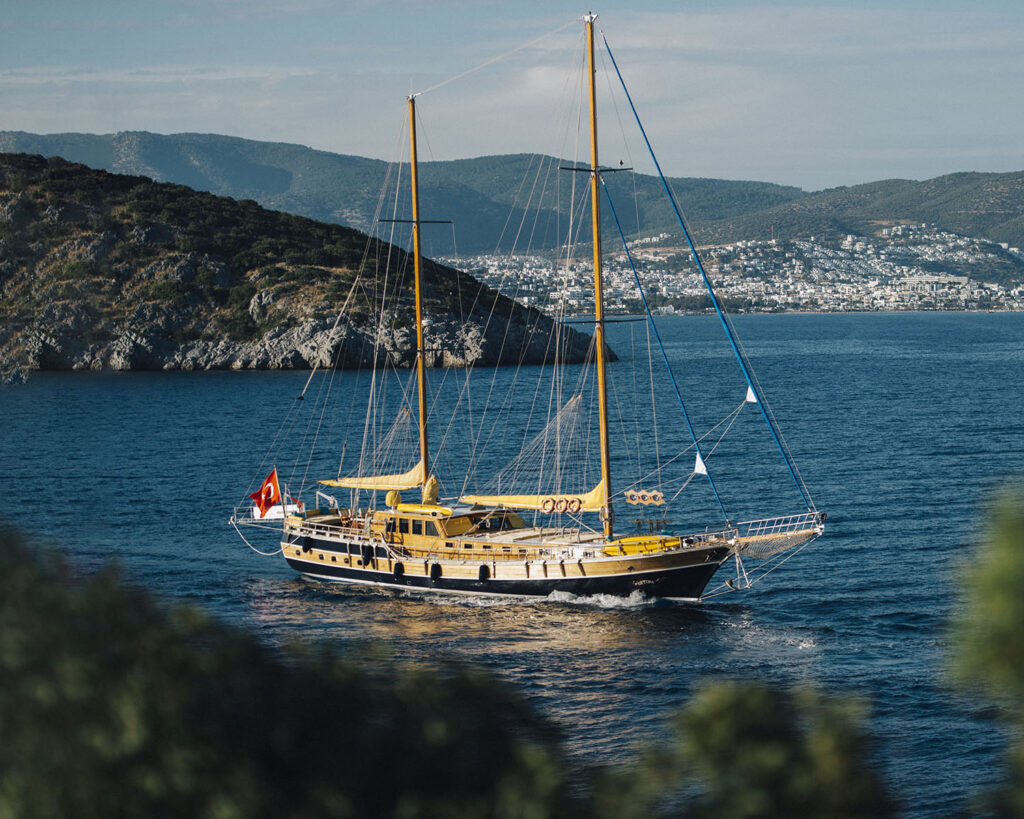 Private Gulet Fortuna