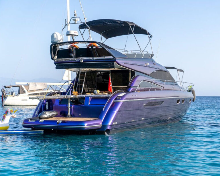 Best Luxury Yacht Charter Experience in Bodrum 2026